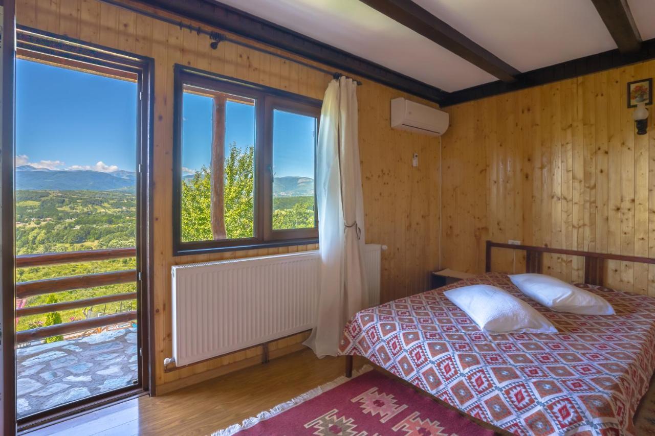 Pensiunea La Maria Lu' Sandoiu Hotel Poenari Buitenkant foto