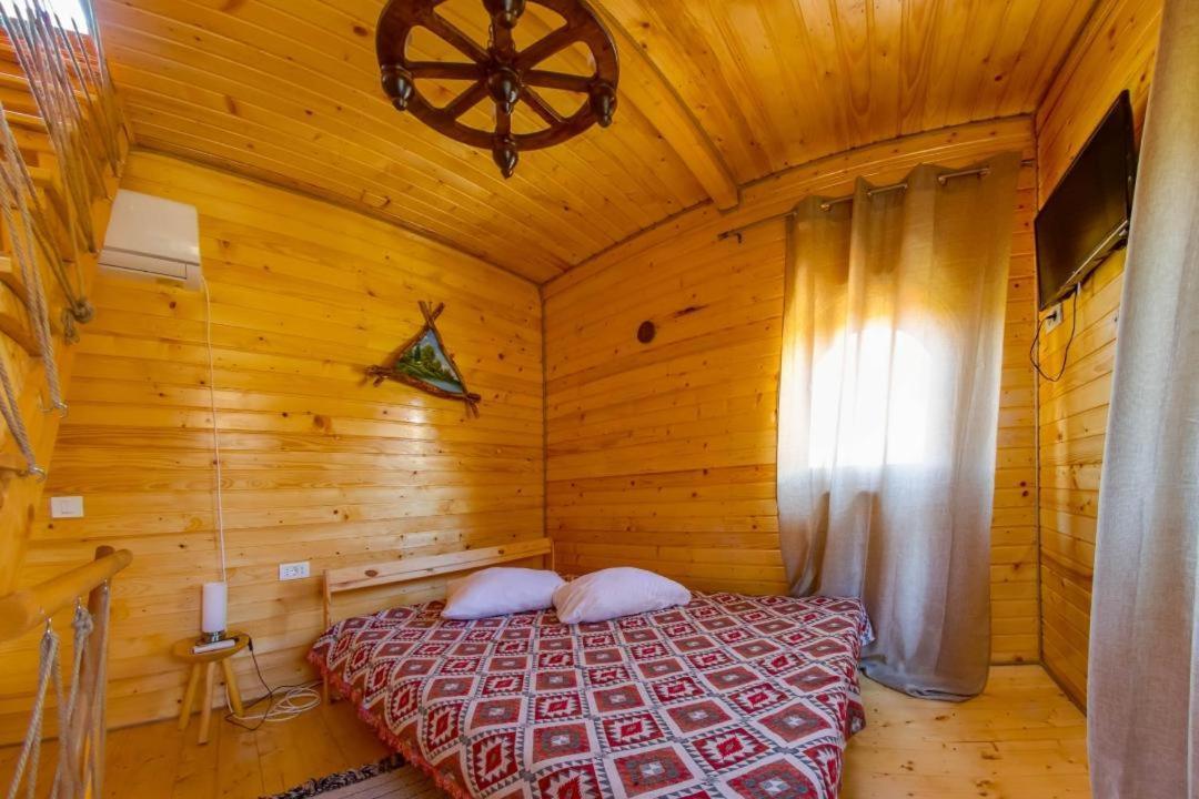 Pensiunea La Maria Lu' Sandoiu Hotel Poenari Buitenkant foto
